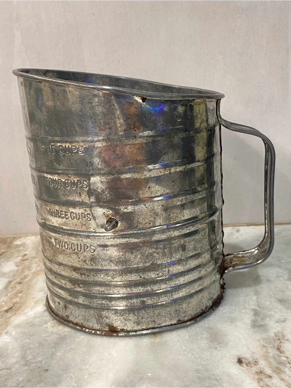 VTG Bromwell's 5-Cup Tin Measuring Flour Sifter Wood Handle